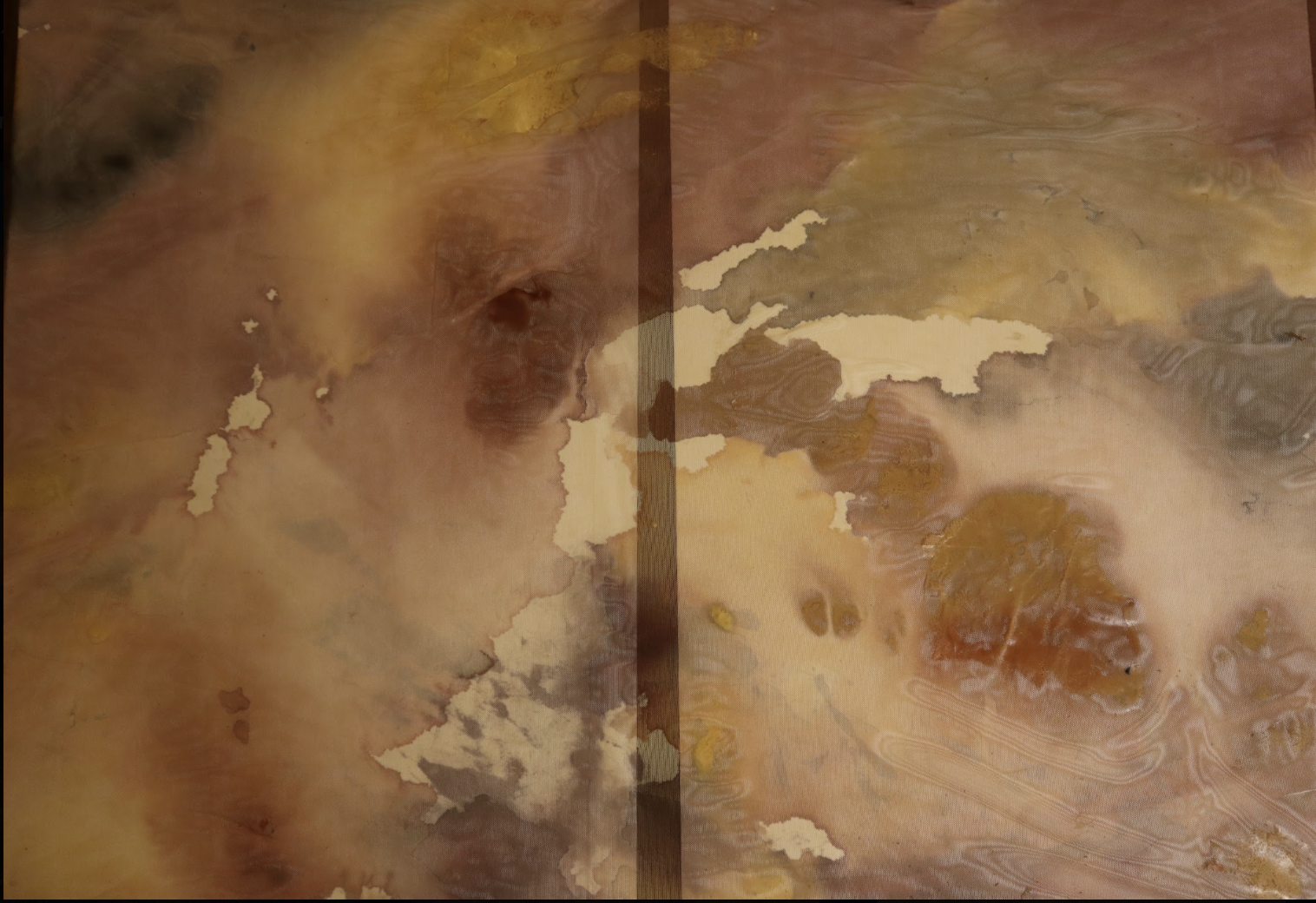 Standalone art